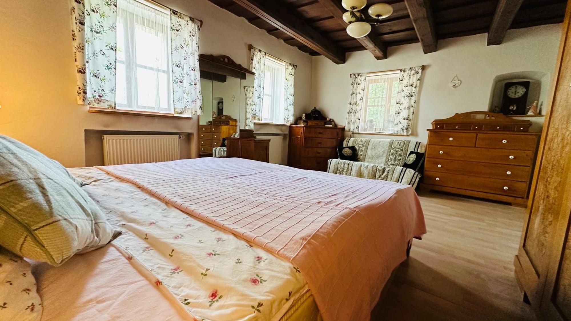 Podkrovie v útulnej chalupe v srdci Slovenska Hlinik nad Hronom Exterior foto